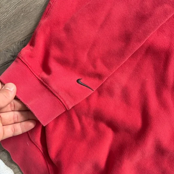 Y2K Nike Vintage Red 1/4 Zip Sweater Men’s XL V-Line Embroidery - Picture 3 of 7